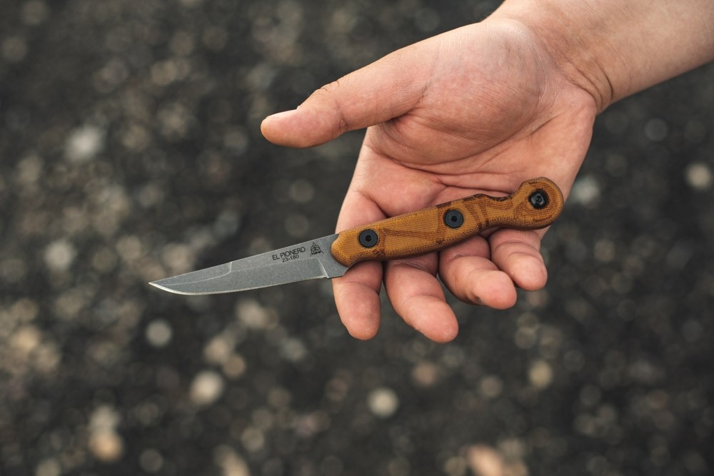 The El Pionero Knife: A Unique Design by TOPS Knives and Ed